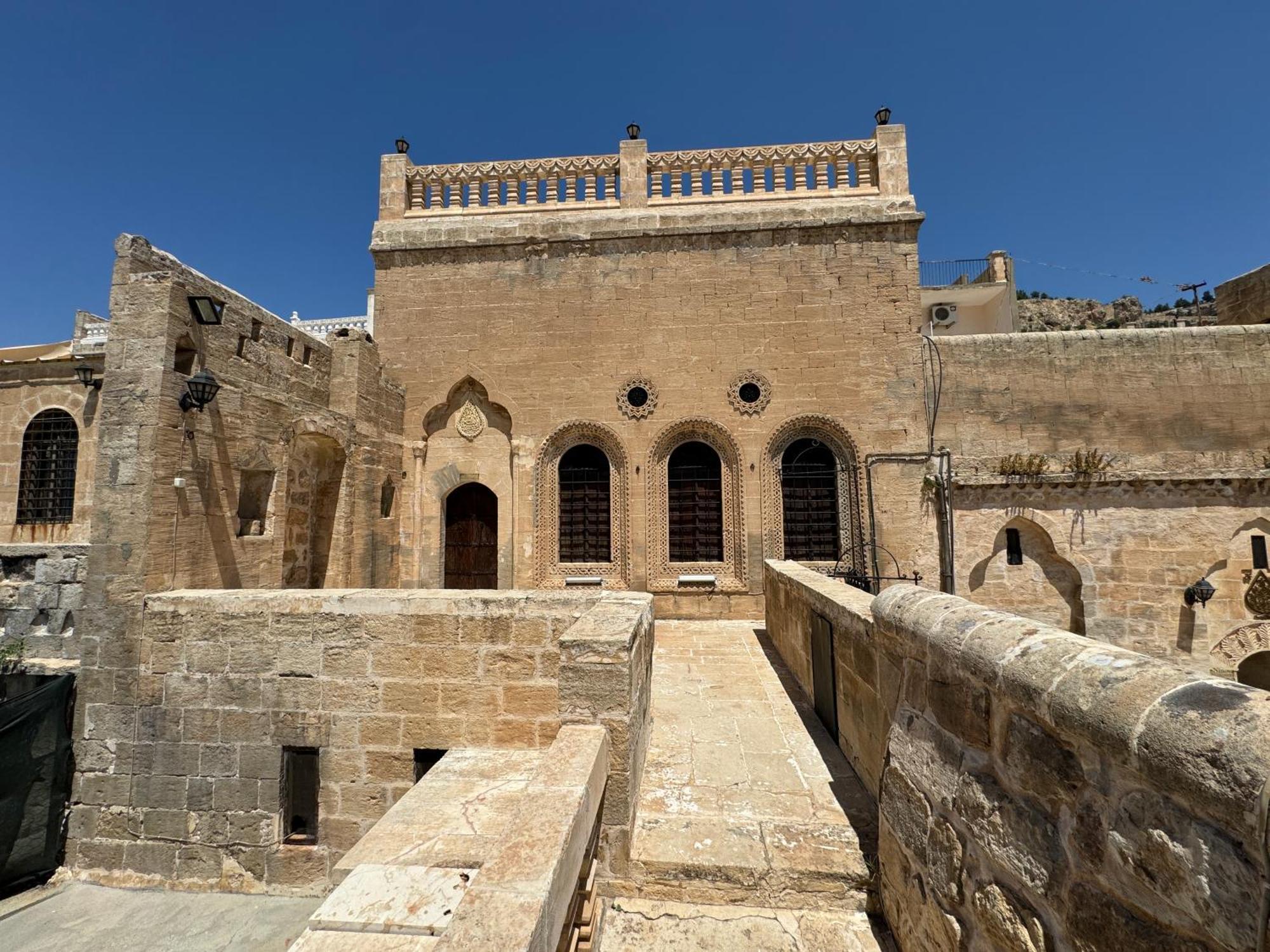 Maristan Tarihi Konak Mardin Bagian luar foto
